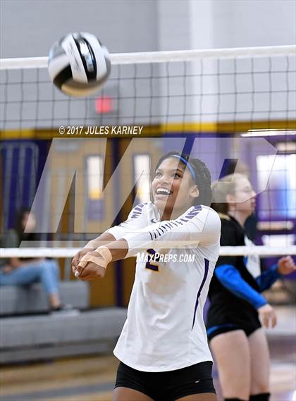 Thumbnail 1 in Durango vs Sierra Vista photogallery.