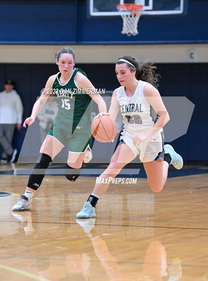 Thumbnail 3 in Central Columbia vs. Trinity (PIAA Division 4 Round 1) photogallery.
