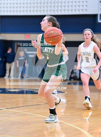Thumbnail 2 in Central Columbia vs. Trinity (PIAA Division 4 Round 1) photogallery.