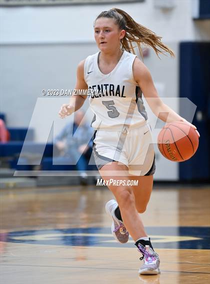 Thumbnail 2 in Central Columbia vs. Trinity (PIAA Division 4 Round 1) photogallery.