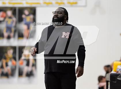 Thumbnail 2 in Verrado vs Maricopa   (Saguaro Holiday Classic) photogallery.