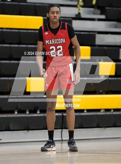 Thumbnail 3 in Verrado vs Maricopa   (Saguaro Holiday Classic) photogallery.