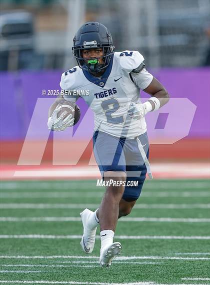 Thumbnail 1 in Douglas County @ Rome (Scrimmage) photogallery.