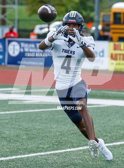 Thumbnail 1 in Douglas County @ Rome (Scrimmage) photogallery.