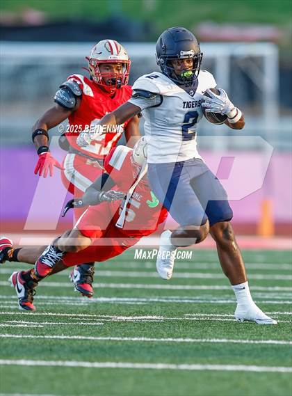 Thumbnail 1 in Douglas County @ Rome (Scrimmage) photogallery.