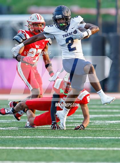 Thumbnail 2 in Douglas County @ Rome (Scrimmage) photogallery.