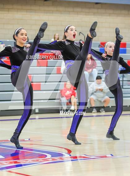 Thumbnail 2 in Ben Lomond "Lassies" photogallery.