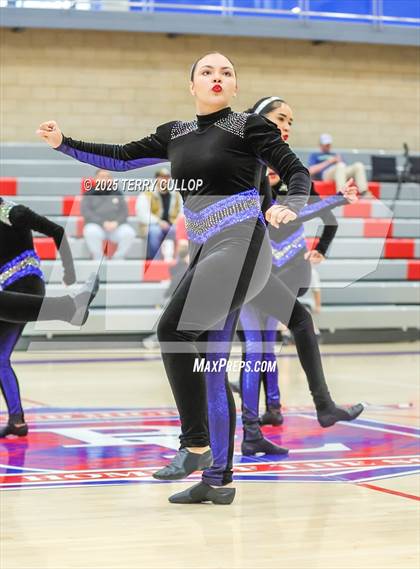 Thumbnail 1 in Ben Lomond "Lassies" photogallery.