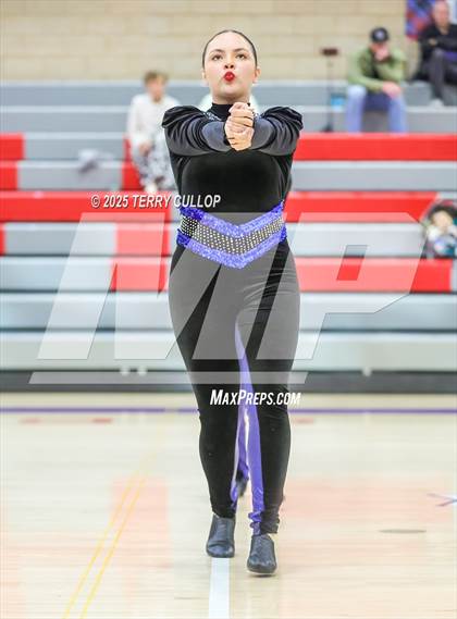 Thumbnail 3 in Ben Lomond "Lassies" photogallery.