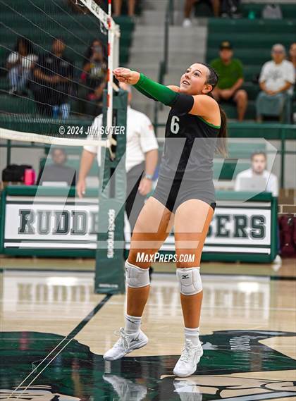 Thumbnail 1 in Rudder vs Madisonville photogallery.