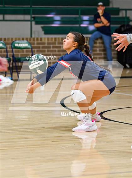 Thumbnail 3 in Rudder vs Madisonville photogallery.