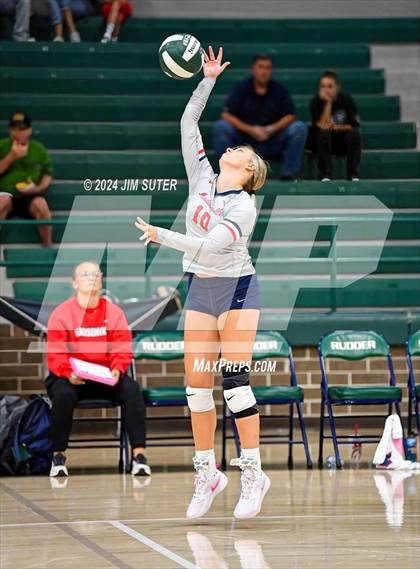 Thumbnail 1 in Rudder vs Madisonville photogallery.