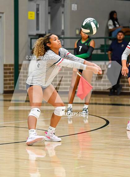 Thumbnail 1 in Rudder vs Madisonville photogallery.