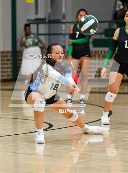 Thumbnail 3 in Rudder vs Madisonville photogallery.