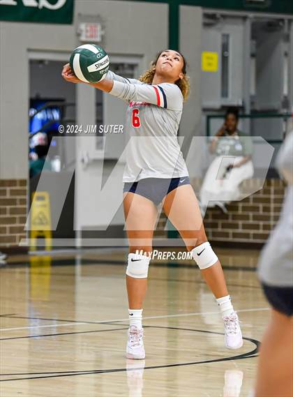 Thumbnail 3 in Rudder vs Madisonville photogallery.