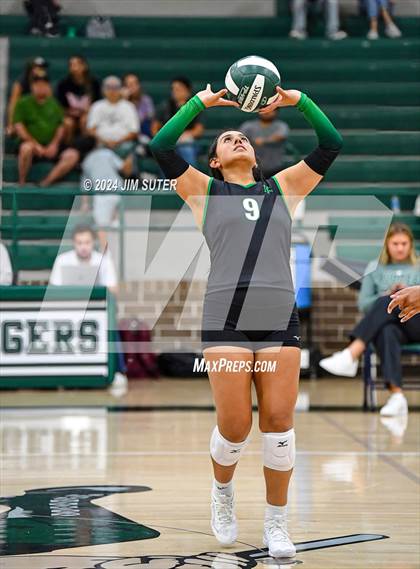 Thumbnail 3 in Rudder vs Madisonville photogallery.