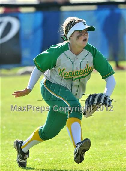 Thumbnail 1 in Kennedy @ Pacifica photogallery.