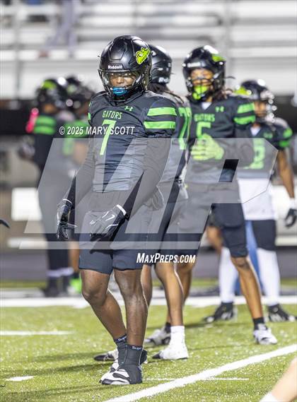 Thumbnail 2 in Callaway @ Lake Cormorant (MHSAA 6A Round 1) photogallery.