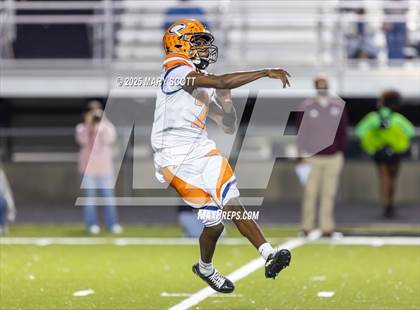 Thumbnail 3 in Callaway @ Lake Cormorant (MHSAA 6A Round 1) photogallery.