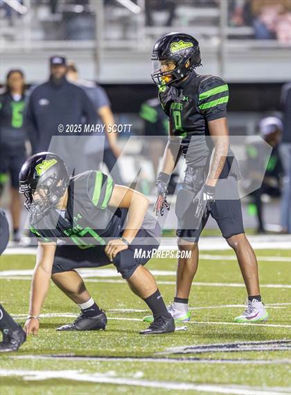 Thumbnail 3 in Callaway @ Lake Cormorant (MHSAA 6A Round 1) photogallery.