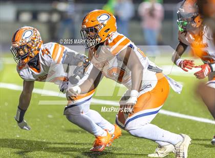 Thumbnail 2 in Callaway @ Lake Cormorant (MHSAA 6A Round 1) photogallery.