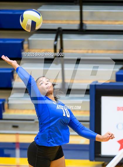 Thumbnail 2 in Mooresville @ South Iredell photogallery.