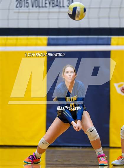 Thumbnail 3 in Mooresville @ South Iredell photogallery.