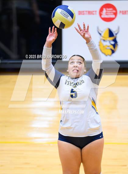 Thumbnail 1 in Mooresville @ South Iredell photogallery.