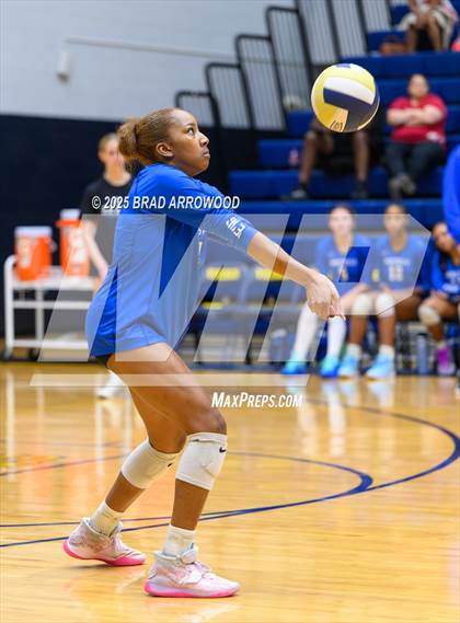 Thumbnail 1 in Mooresville @ South Iredell photogallery.