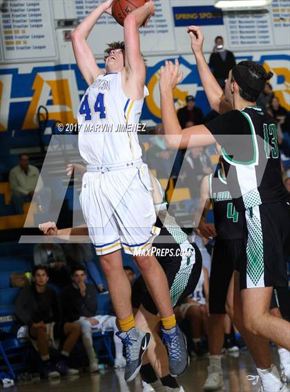 Thumbnail 1 in Thousand Oaks @ Agoura photogallery.