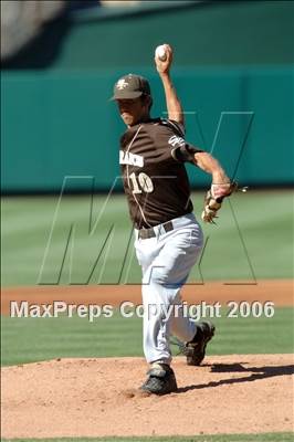 Thumbnail 3 in St. Francis vs Foothill (D2 Section Final) photogallery.