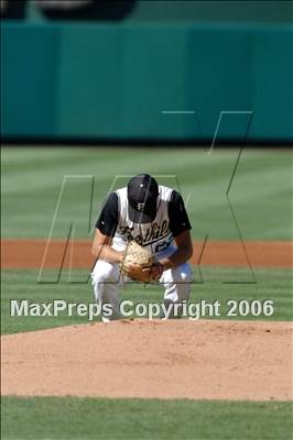 Thumbnail 1 in St. Francis vs Foothill (D2 Section Final) photogallery.