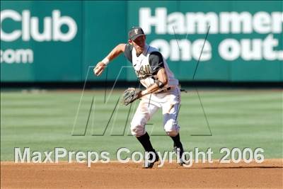 Thumbnail 3 in St. Francis vs Foothill (D2 Section Final) photogallery.