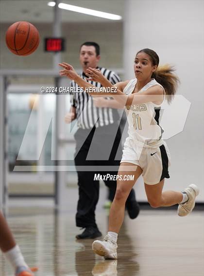 Thumbnail 1 in Cypress Ranch vs Conroe (Lady Tiger Booster Hoops Round Robin) photogallery.