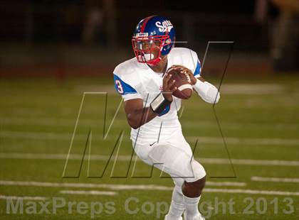 Thumbnail 1 in Serra @ Oceanside (The Honor Bowl) photogallery.