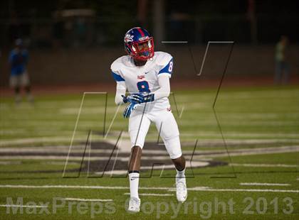 Thumbnail 1 in Serra @ Oceanside (The Honor Bowl) photogallery.