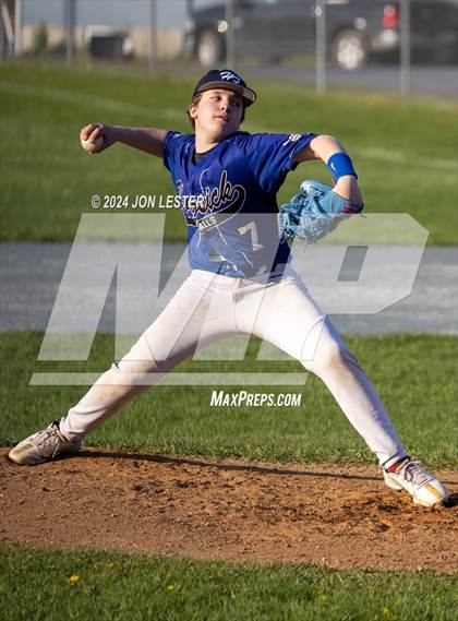 Thumbnail 2 in Hoosick Falls @ Stillwater photogallery.