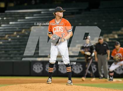Thumbnail 3 in Red Mountain vs. Corona del Sol (AIA 6A Round 3A Playoff) photogallery.