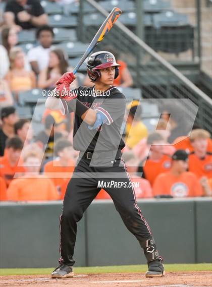 Thumbnail 1 in Red Mountain vs. Corona del Sol (AIA 6A Round 3A Playoff) photogallery.