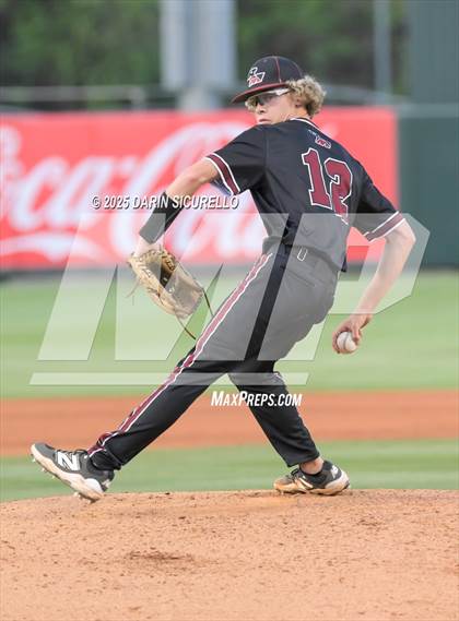 Thumbnail 1 in Red Mountain vs. Corona del Sol (AIA 6A Round 3A Playoff) photogallery.