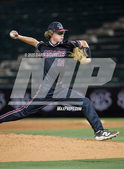 Thumbnail 3 in Red Mountain vs. Corona del Sol (AIA 6A Round 3A Playoff) photogallery.