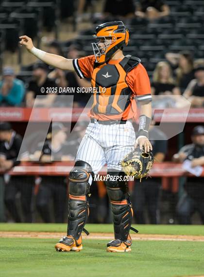 Thumbnail 1 in Red Mountain vs. Corona del Sol (AIA 6A Round 3A Playoff) photogallery.