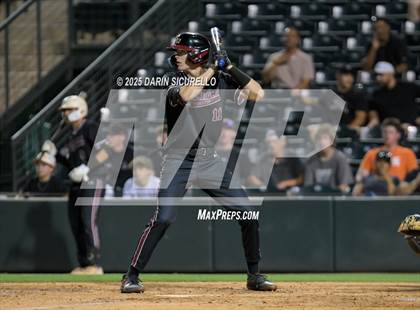 Thumbnail 2 in Red Mountain vs. Corona del Sol (AIA 6A Round 3A Playoff) photogallery.