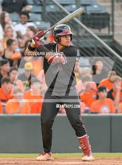 Thumbnail 3 in Red Mountain vs. Corona del Sol (AIA 6A Round 3A Playoff) photogallery.