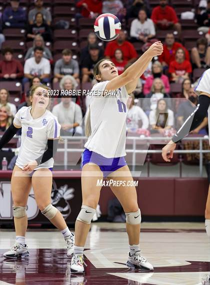 Thumbnail 3 in Central Heights vs. Lorena (UIL 3A Regional Semi-Finals) photogallery.