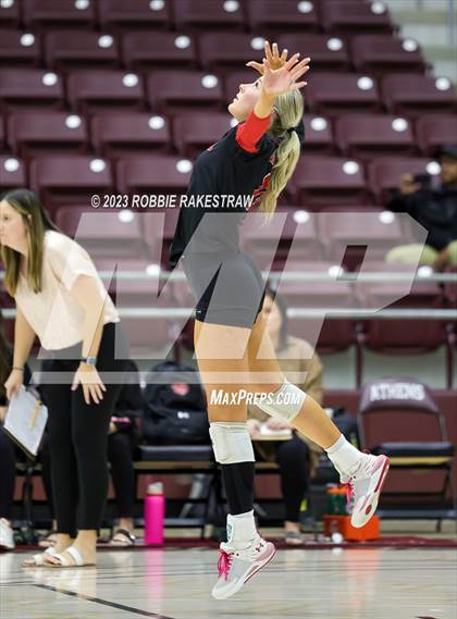 Thumbnail 1 in Central Heights vs. Lorena (UIL 3A Regional Semi-Finals) photogallery.