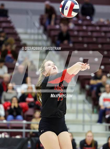 Thumbnail 1 in Central Heights vs. Lorena (UIL 3A Regional Semi-Finals) photogallery.