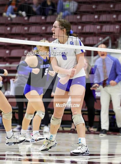 Thumbnail 1 in Central Heights vs. Lorena (UIL 3A Regional Semi-Finals) photogallery.