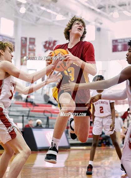 Thumbnail 1 in Lassiter @ Whitewater photogallery.