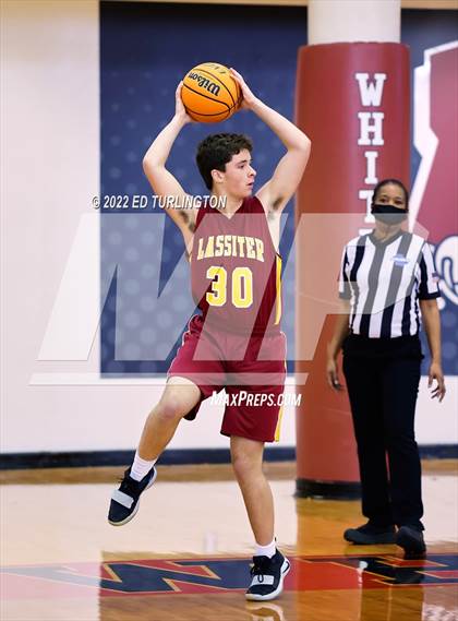 Thumbnail 2 in Lassiter @ Whitewater photogallery.